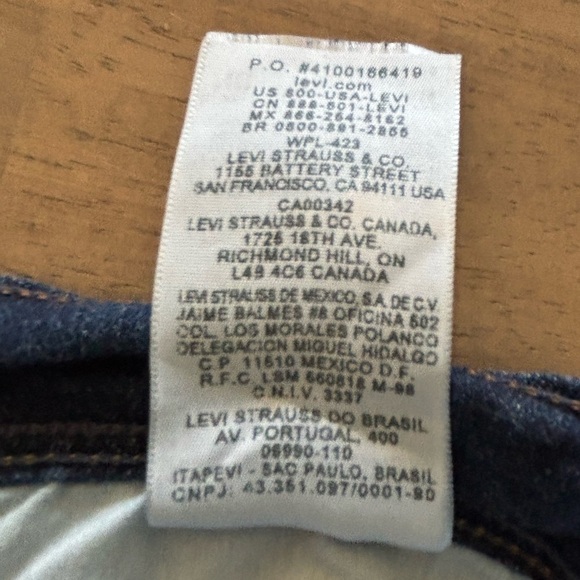 Levi’s Women's Blue bootcut Jeans size 10M like new back flip pockets - Picture 4 of 7